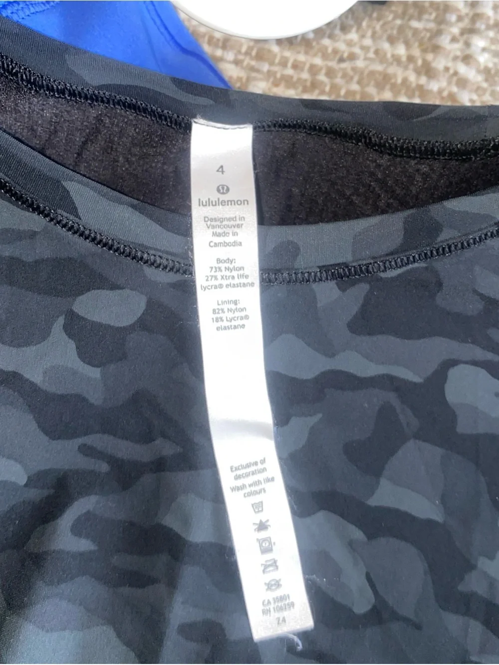 lululemon athletica Navy Camouflage Short Sleeve Tee with Eyelet Hem